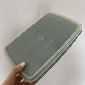 Tupperware vintage turquoise box storage kitchen sewing box 9.5 x 6.5 inches